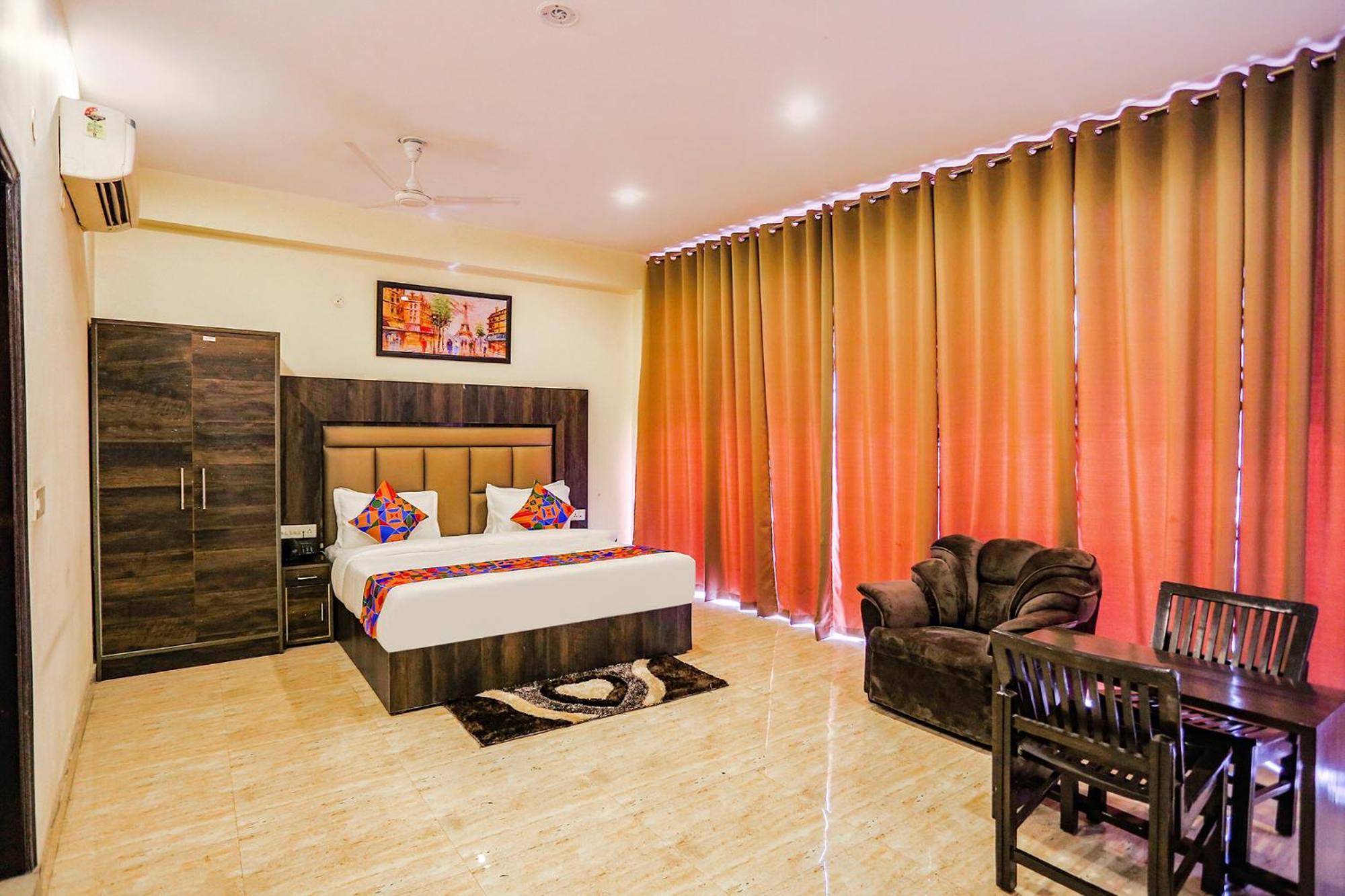 Fabhotel The Kiara Near Igi Delhi Airport Neu-Delhi Exterior foto