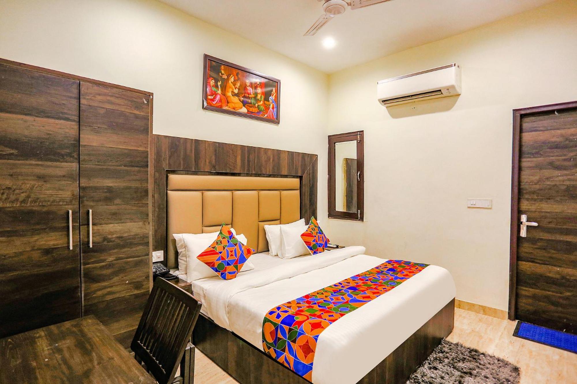 Fabhotel The Kiara Near Igi Delhi Airport Neu-Delhi Exterior foto
