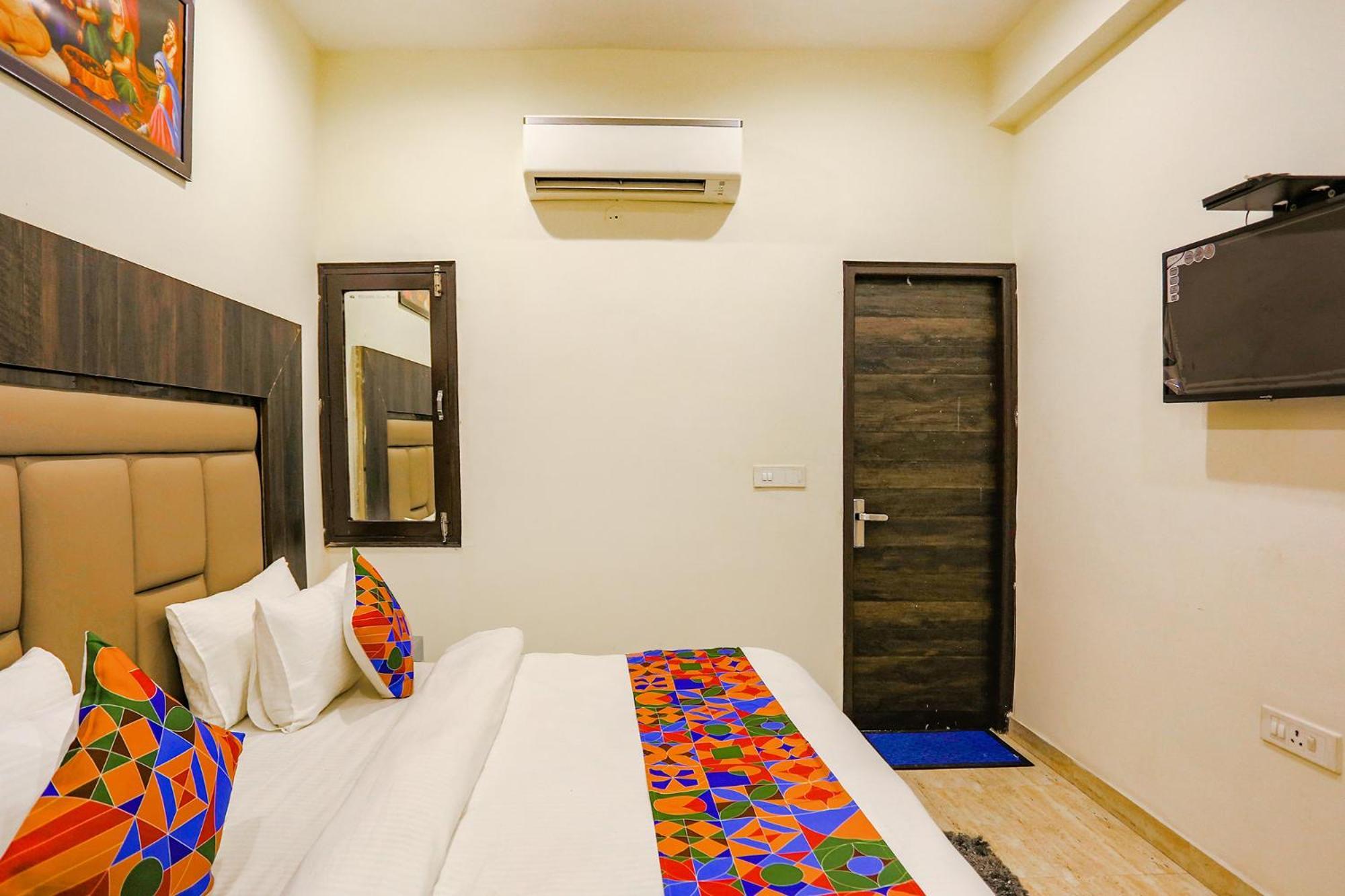 Fabhotel The Kiara Near Igi Delhi Airport Neu-Delhi Exterior foto