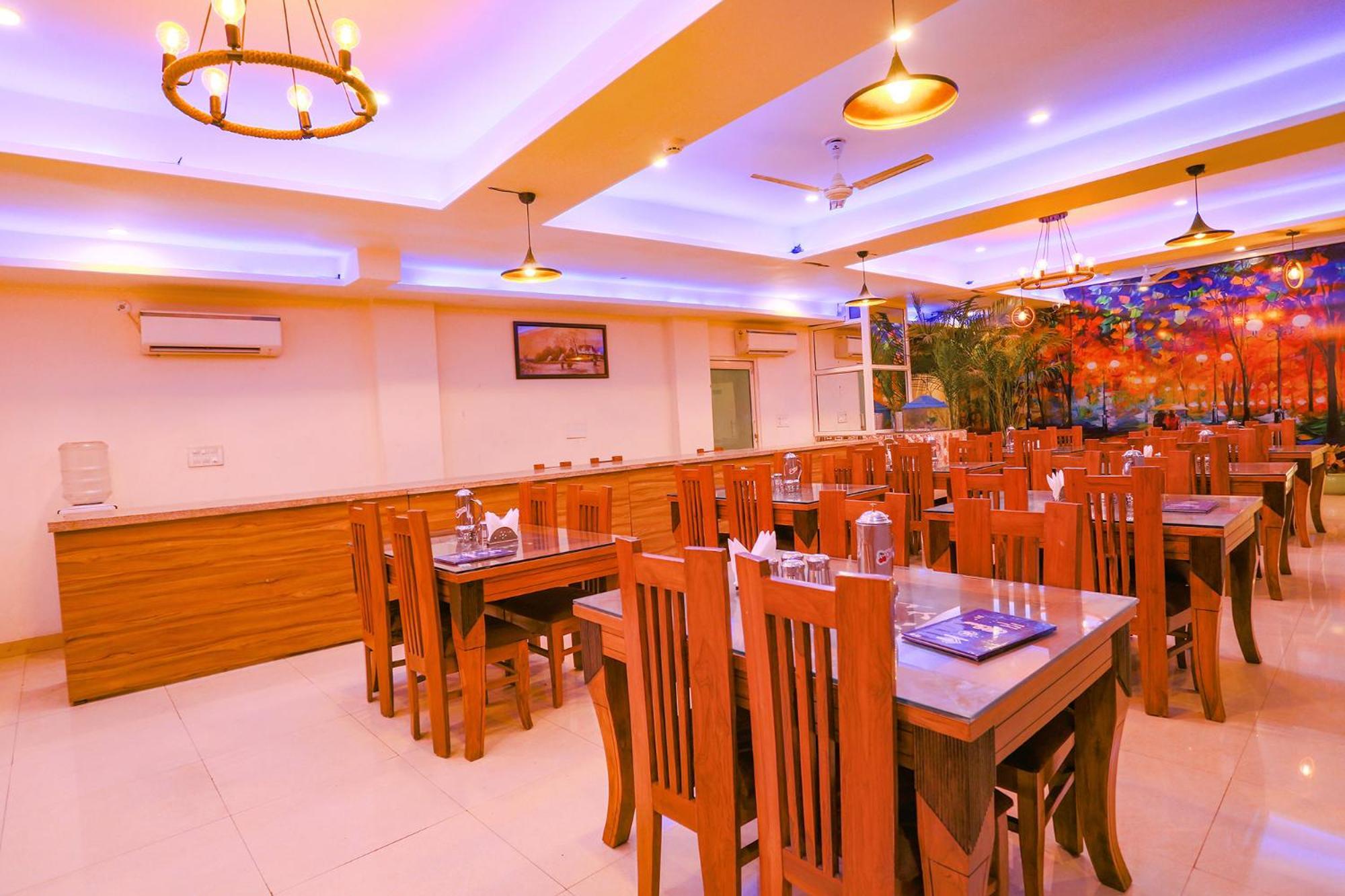 Fabhotel The Kiara Near Igi Delhi Airport Neu-Delhi Exterior foto